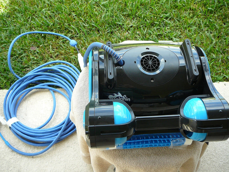 How to Change a Maytronics Dolphin Pool Cleaner Cable - TOP Connect