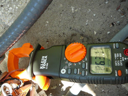 How To Use a Clamp Ammeter to Test a Pool Pump Motor - Amperage