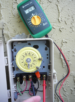 How To Use a Multimeter to Test a Pool Pump Motor - Voltage