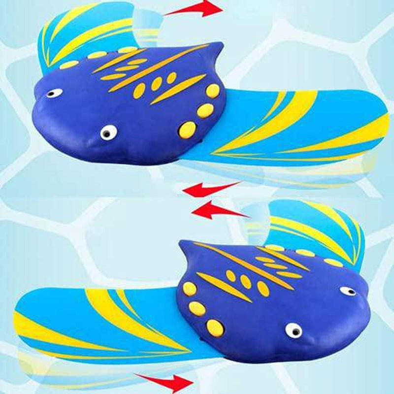 Geduochn Water Power Underwater Glider Toys,Swimming Pool Toy Self-Propelled Devil Fish Adjustable Fins Summer Pool Beach Swimming Training Diving Play Toy for Kids with Color Box (B)